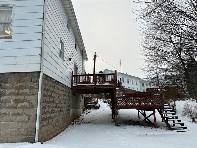 245 North Main Street, Geneva City, NY 14456