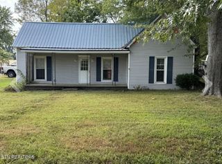 1200 N Church St, Portland, TN 37148