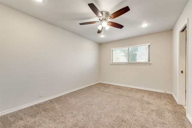 106 Apache Court, Waxahachie, TX 75165