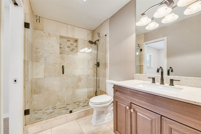 106 Apache Court, Waxahachie, TX 75165