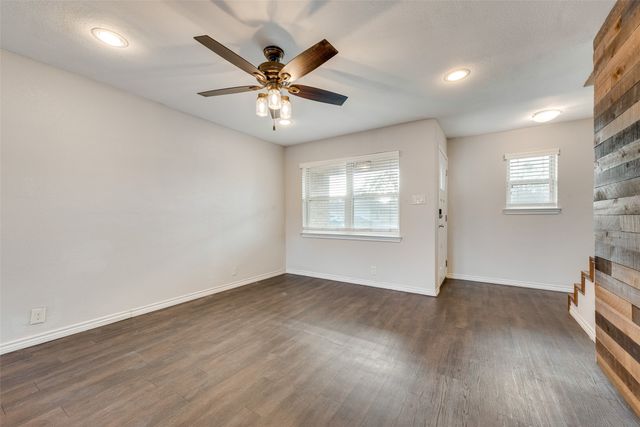 106 Apache Court, Waxahachie, TX 75165