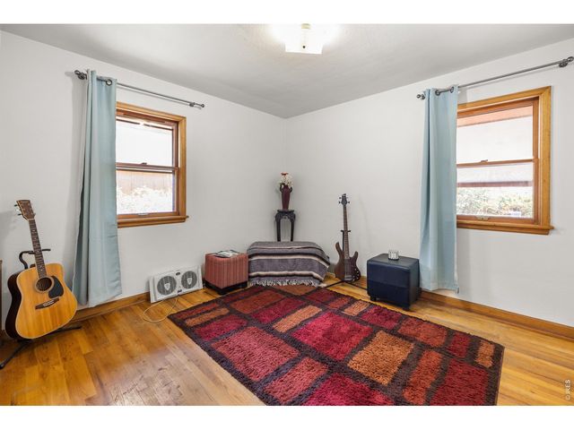808 Francis St, Longmont, CO 80501