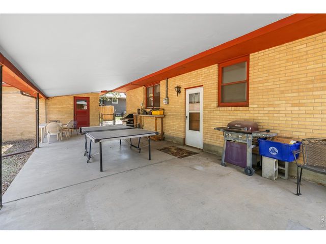 808 Francis St, Longmont, CO 80501