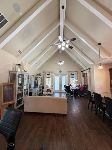 616 Caudle Lane, Savannah, TX 76227