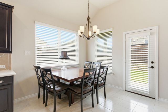 616 Caudle Lane, Savannah, TX 76227