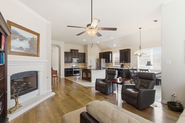 616 Caudle Lane, Savannah, TX 76227