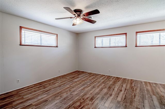 365 Fm 247 Road, Huntsville, TX 77320