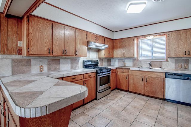 365 Fm 247 Road, Huntsville, TX 77320