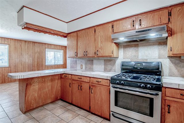 365 Fm 247 Road, Huntsville, TX 77320
