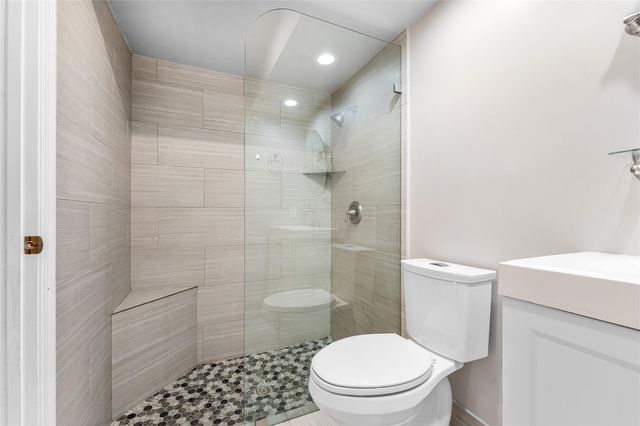 6829 Pradera Drive, Boca Raton, FL 33433