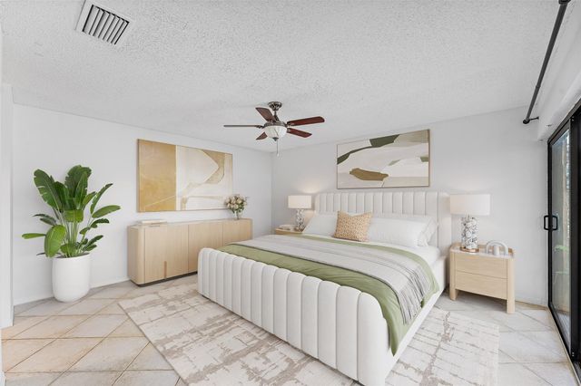 6829 Pradera Drive, Boca Raton, FL 33433