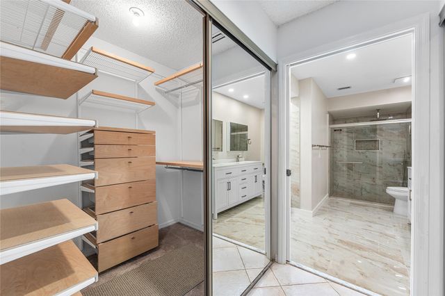 6829 Pradera Drive, Boca Raton, FL 33433