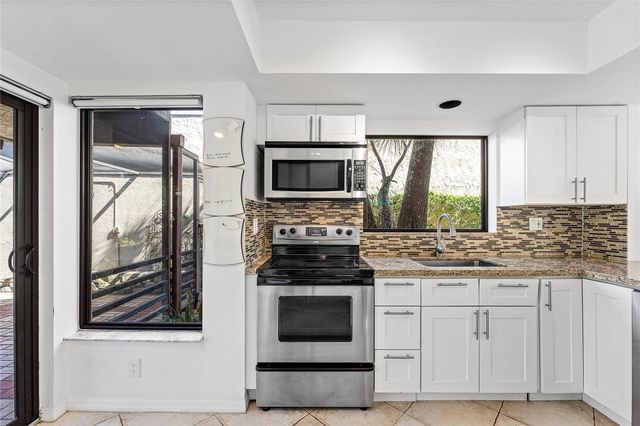 6829 Pradera Drive, Boca Raton, FL 33433