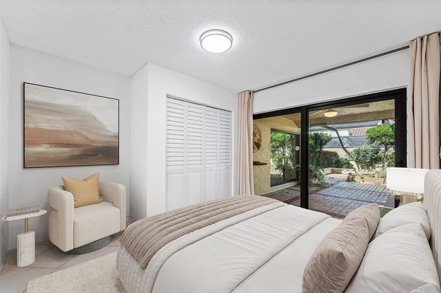 6829 Pradera Drive, Boca Raton, FL 33433