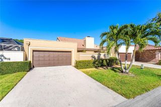 6829 Pradera Drive, Boca Raton, FL 33433