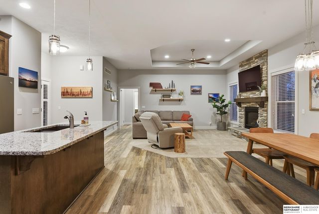 8102 S 194th Street, Gretna, NE 68028