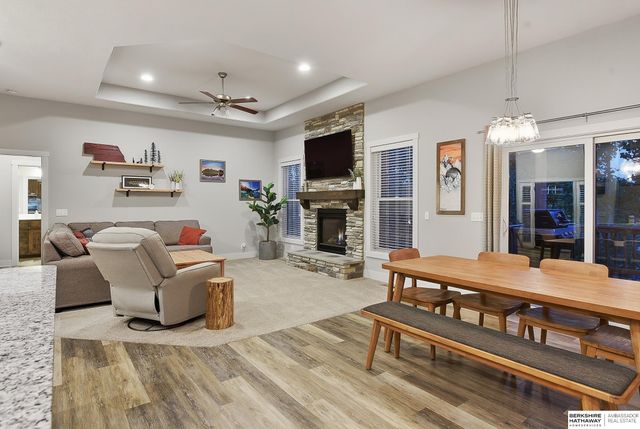 8102 S 194th Street, Gretna, NE 68028