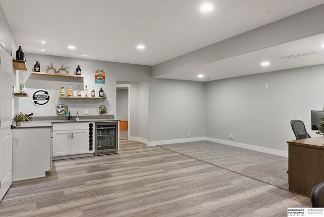 8102 S 194th Street, Gretna, NE 68028