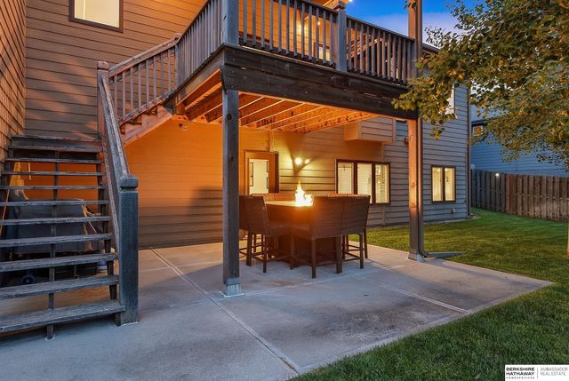 8102 S 194th Street, Gretna, NE 68028
