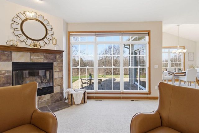 9433 N Michael COURT, Milwaukee, WI 53224