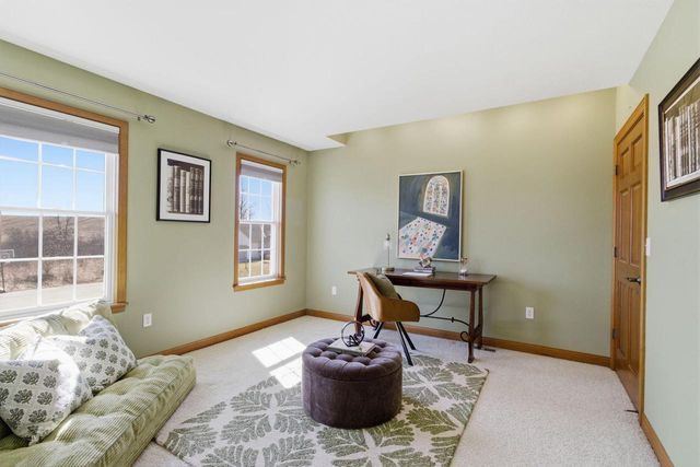 9433 N Michael COURT, Milwaukee, WI 53224