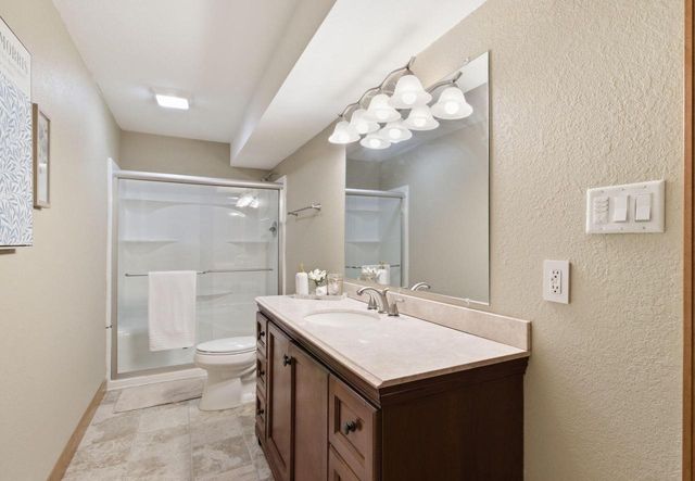 9433 N Michael COURT, Milwaukee, WI 53224