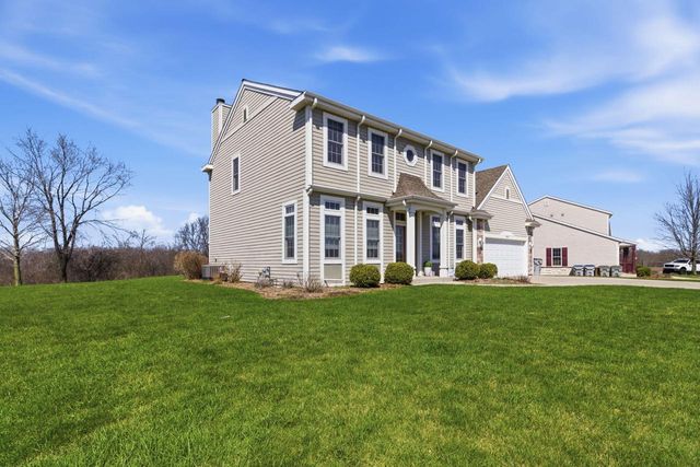 9433 N Michael COURT, Milwaukee, WI 53224