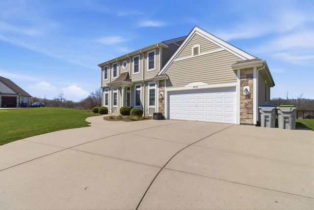 9433 N Michael COURT, Milwaukee, WI 53224