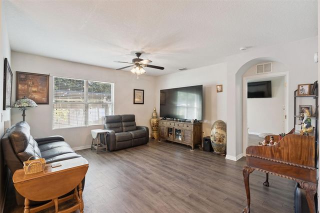 1844 SKYVIEW DRIVE, Auburndale, FL 33823