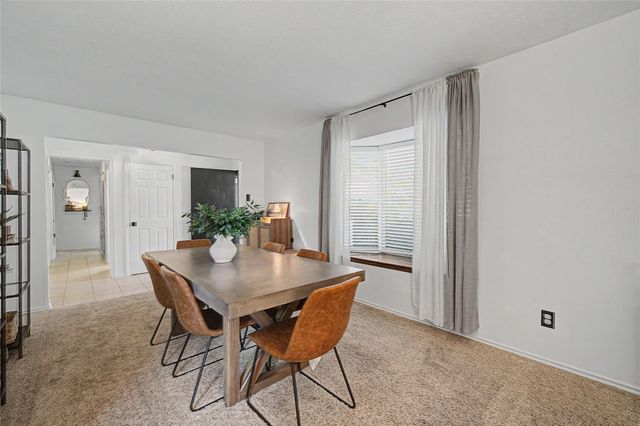 337 Merribrook Trail, Duncanville, TX 75116