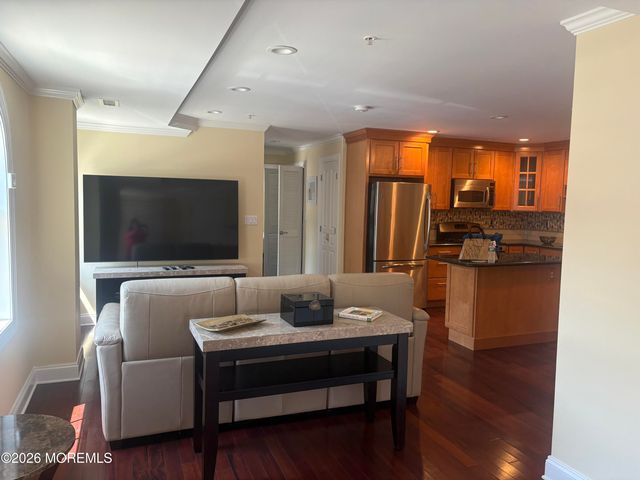 22 W Front Street 201, Red Bank, NJ 07701
