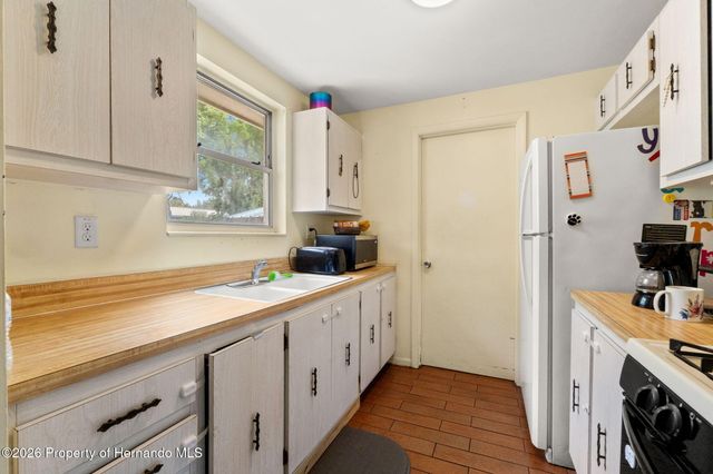 9658 Bayside Court, Spring Hill, FL 34608