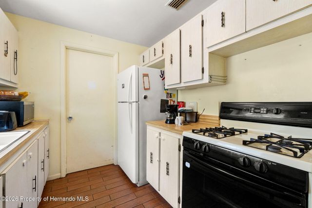 9658 Bayside Court, Spring Hill, FL 34608