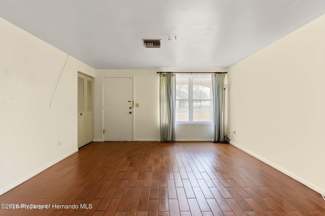 9658 Bayside Court, Spring Hill, FL 34608