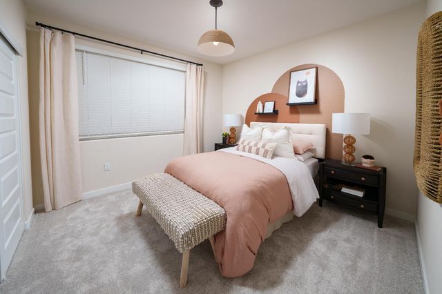 1133 Bellawood Dr, Galt, CA 95632