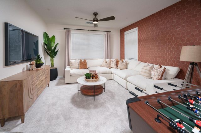 1133 Bellawood Dr, Galt, CA 95632