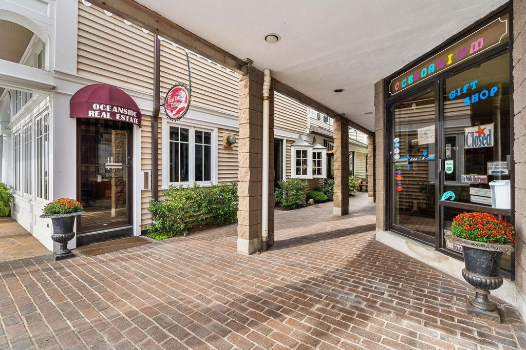 Image 57 of property listing at 365 Ocean Boulevard, Hampton, NH 03842