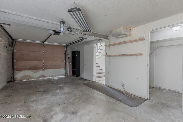 1205 16TH Street N, Jacksonville Beach, FL 32250