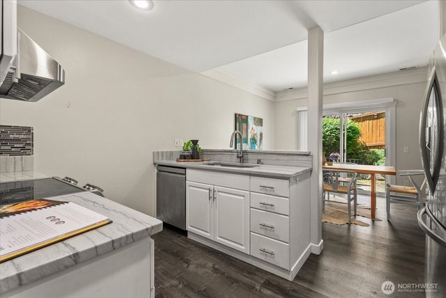 13274 NE 182nd Street, Woodinville, WA 98072