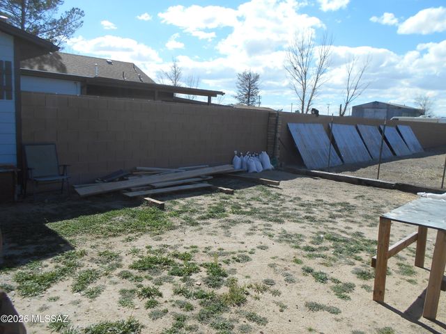 2578 W Willow Tree Lane, Willcox, AZ 85643