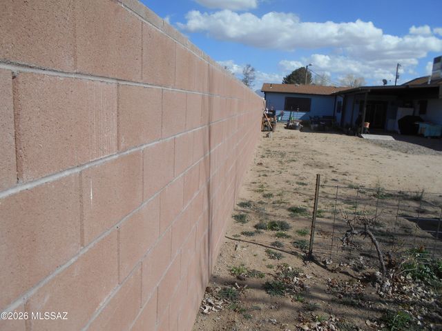 2578 W Willow Tree Lane, Willcox, AZ 85643