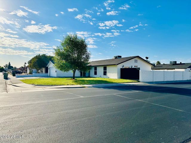 5649 W ONYX Avenue, Glendale, AZ 85302