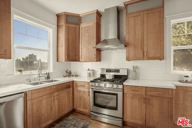 2120 Rome Drive, Los Angeles, CA 90065