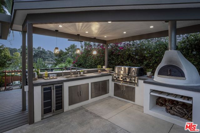 2120 Rome Drive, Los Angeles, CA 90065