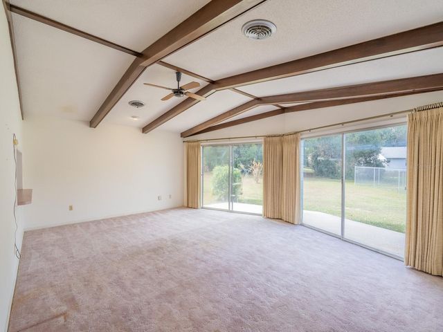 5 SPRING LAKE LANE, Ocala, FL 34472