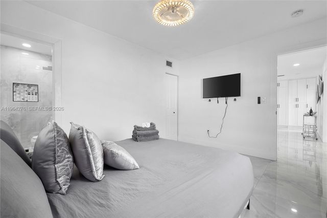 315 NW 106th ST, Miami, FL 33150