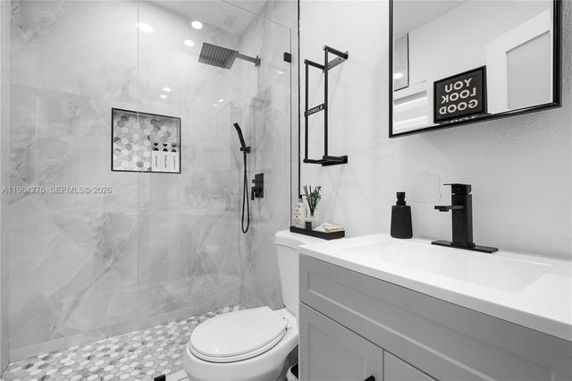 315 NW 106th ST, Miami, FL 33150