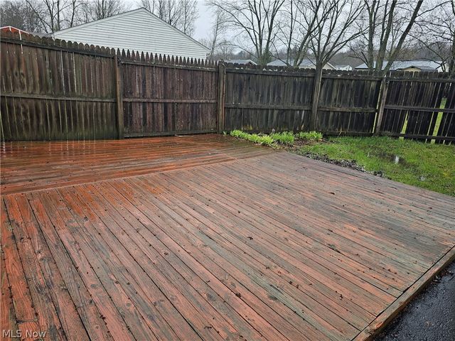 310 Cynthia Drive, Chardon, OH 44024