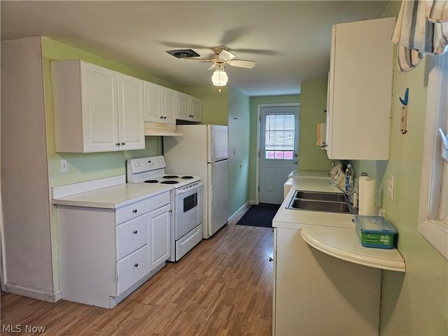 310 Cynthia Drive, Chardon, OH 44024