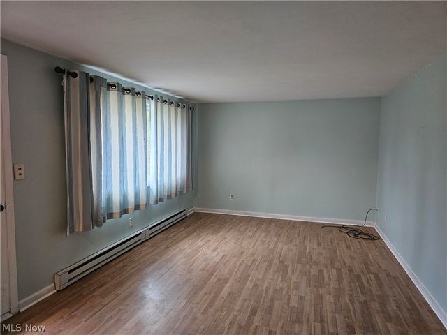 310 Cynthia Drive, Chardon, OH 44024